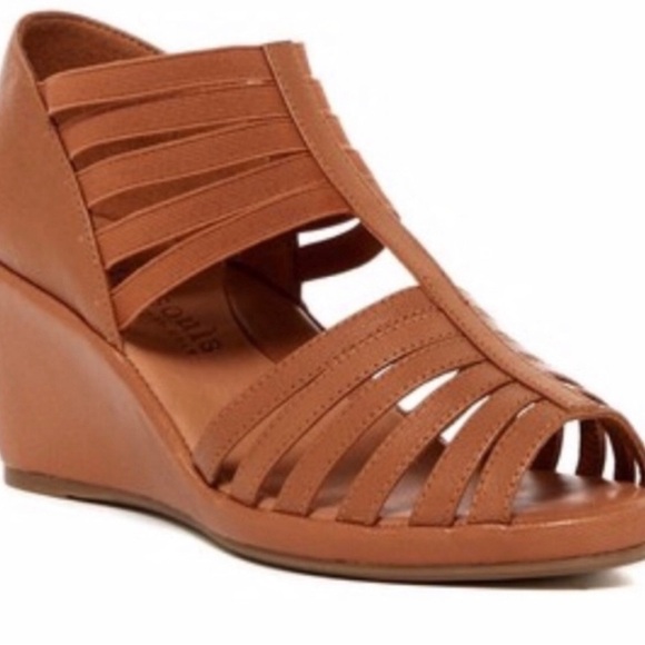 NEW Gentle Souls Wedge Sandal 7.5 - Picture 2 of 9